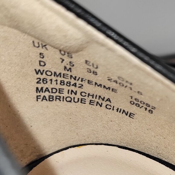 NWT Clarks Kendra Sienna Closed Toe Pumps Black Platform Women's Size 7.5 - Picture 11 of 11